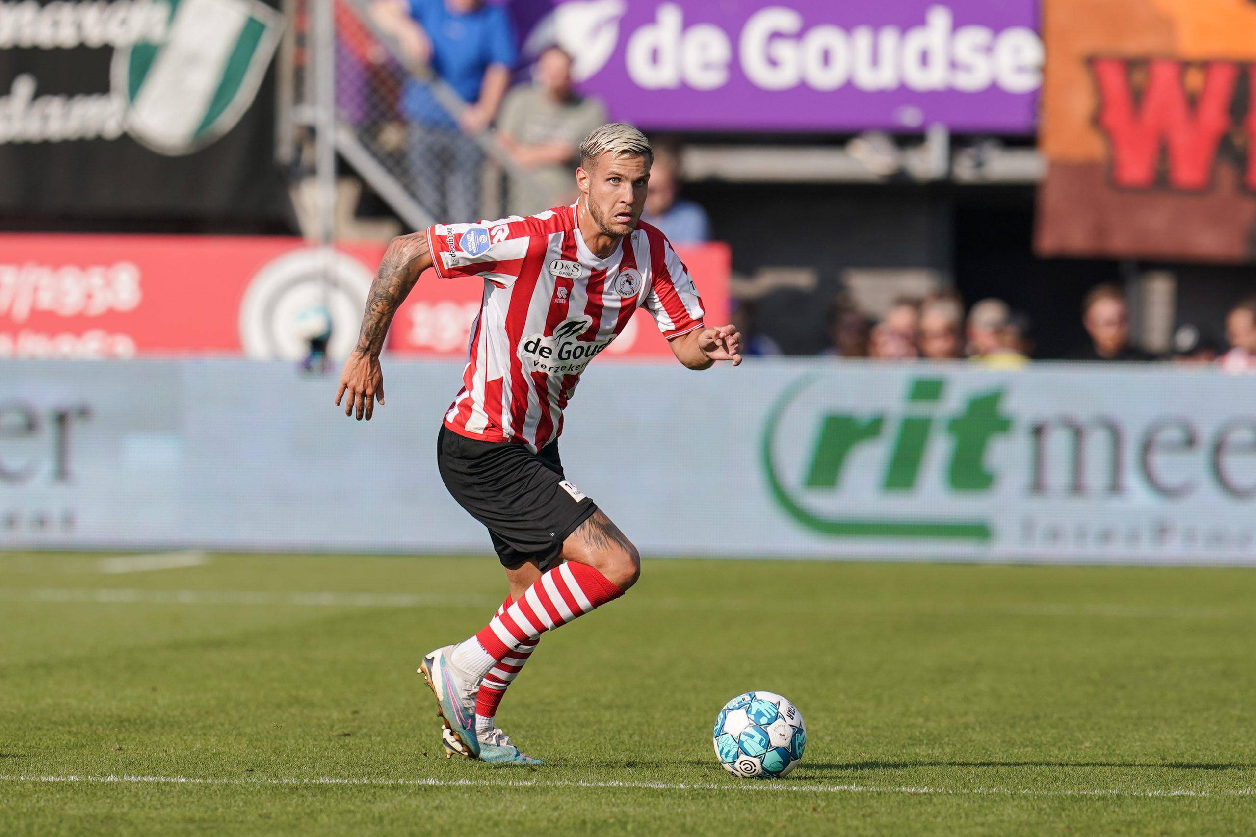 更是被认为 更是被认为